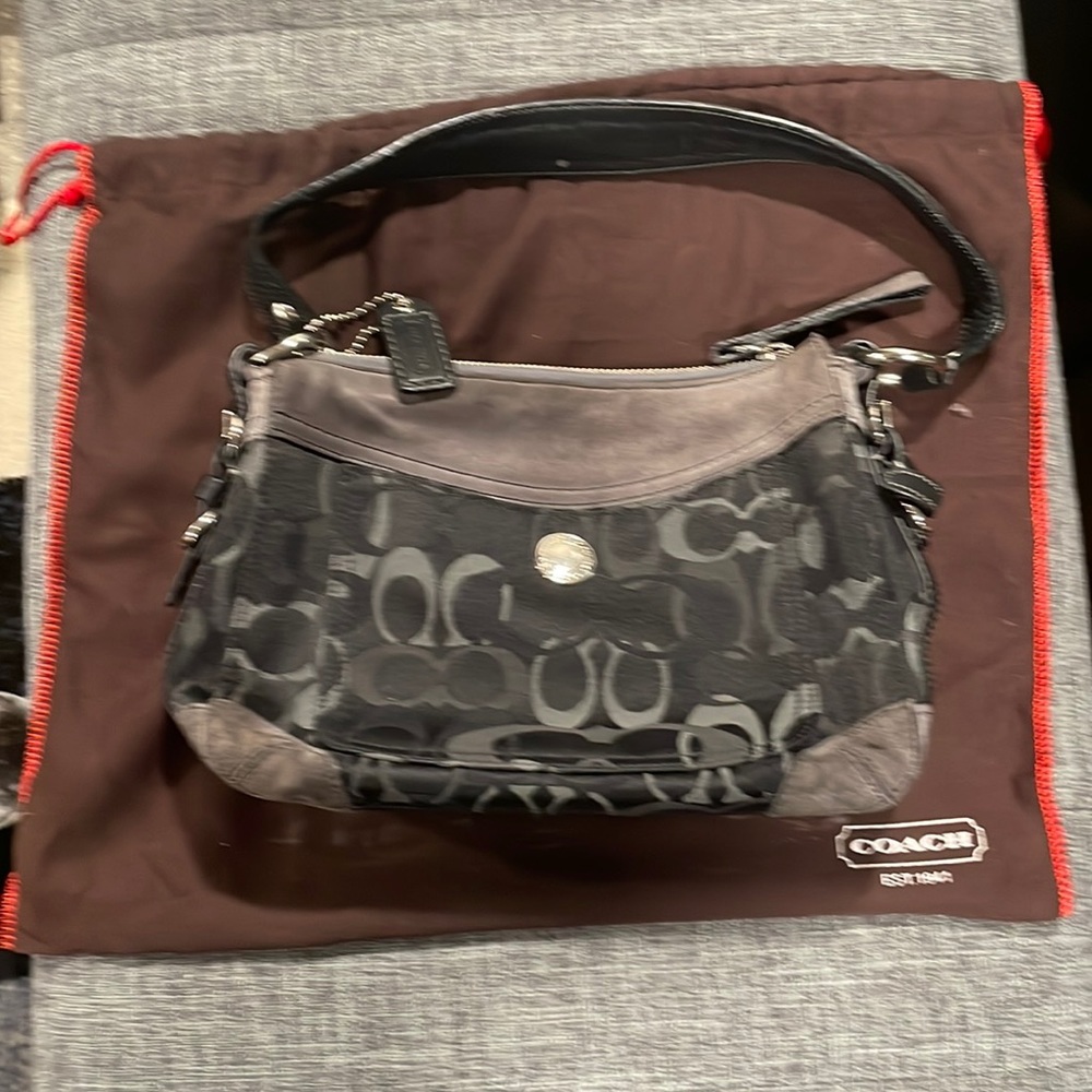 Coach handbag . Excellent condition